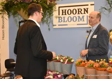 Peter van de Voort van Hoorn Bloom Masters busy talking to a customer.